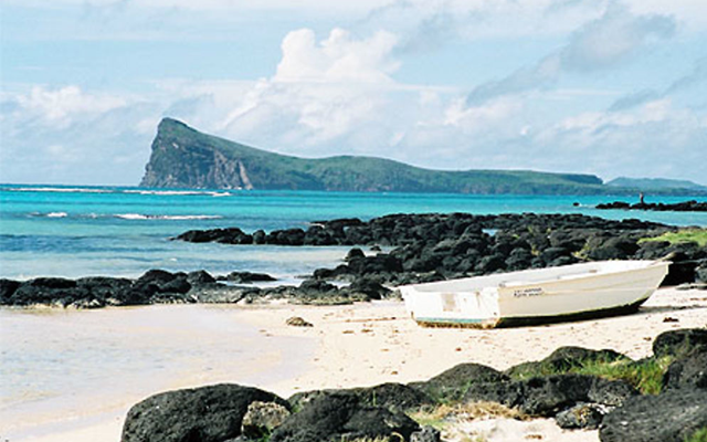 3-Insel-Bootstour im Norden von Mauritius – Katamaran & Schnellboot